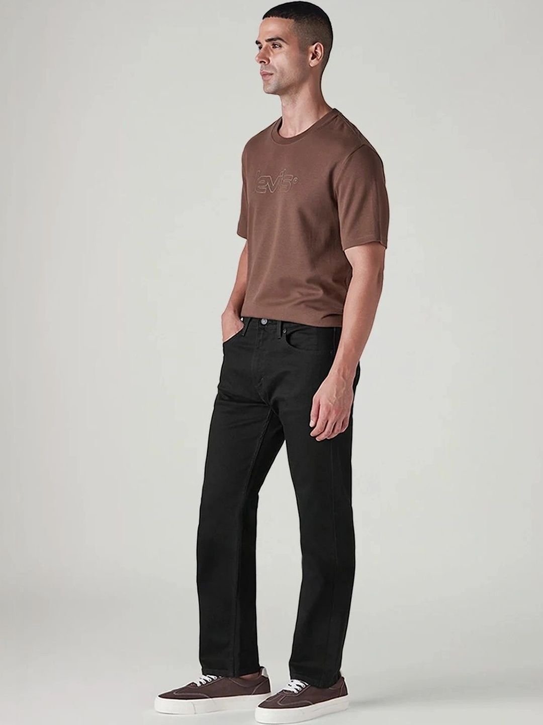 Levis Levis Men Classic Straight Fit Mid-Rise Stretchable Jeans - Image 2