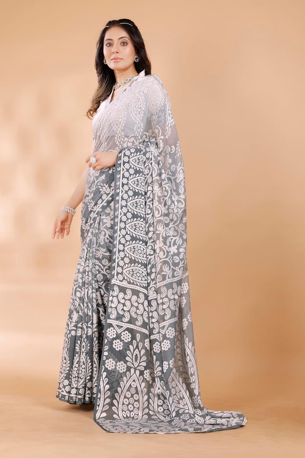 Garden Vareli Viscose Brasso Floral Print Saree with Unstitched Blouse Piece - Image 2