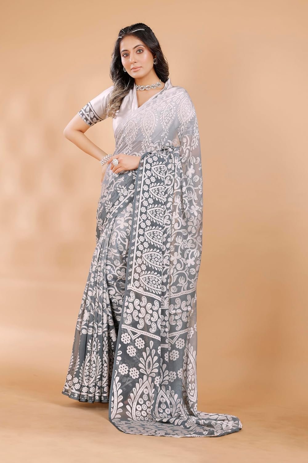 Garden Vareli Viscose Brasso Floral Print Saree with Unstitched Blouse Piece - Image 5