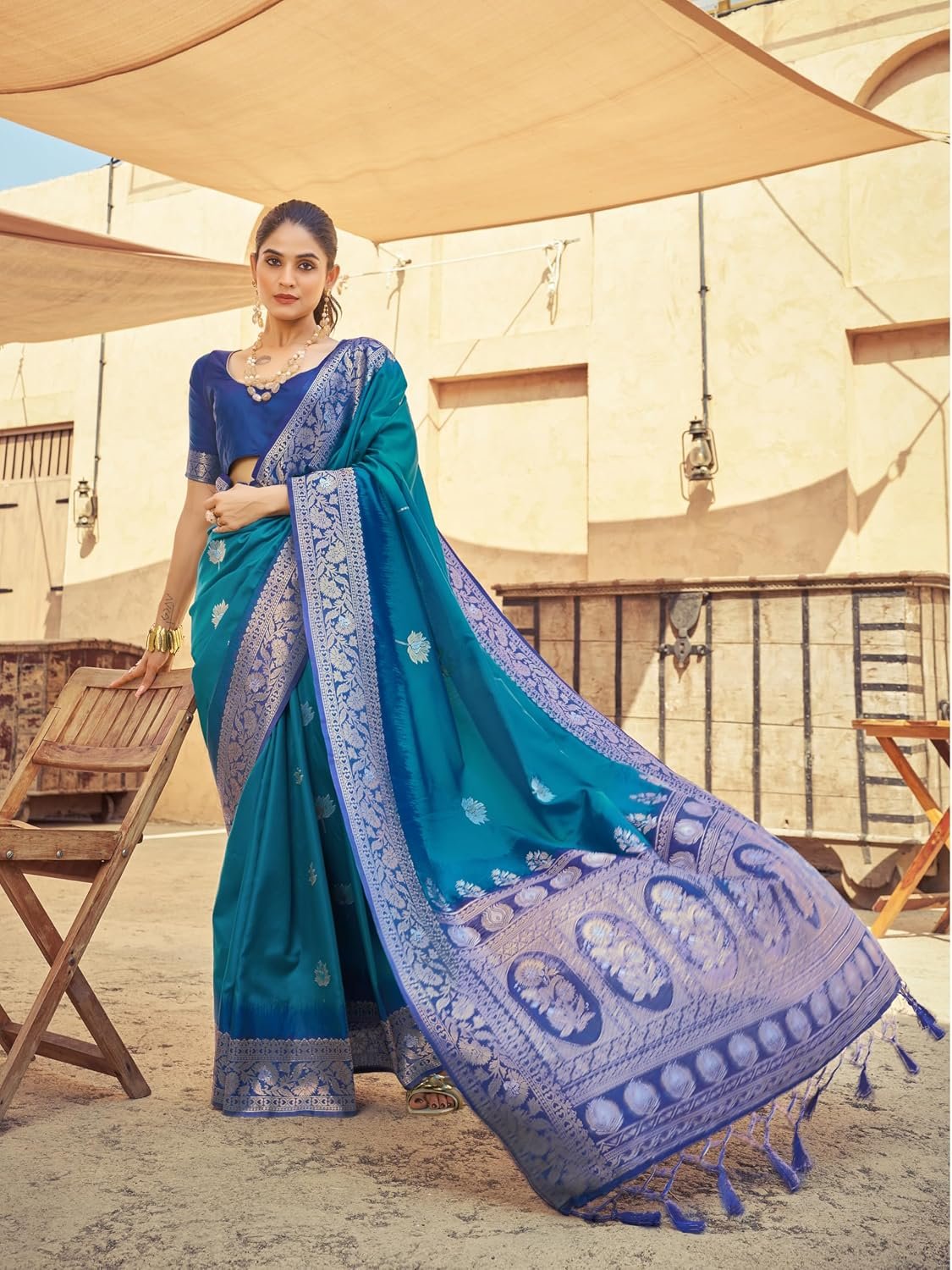 SWORNOF Women's Kanjivaram Soft Silk Banarasi Sarees With Unstiched Blouse Piece - Image 3