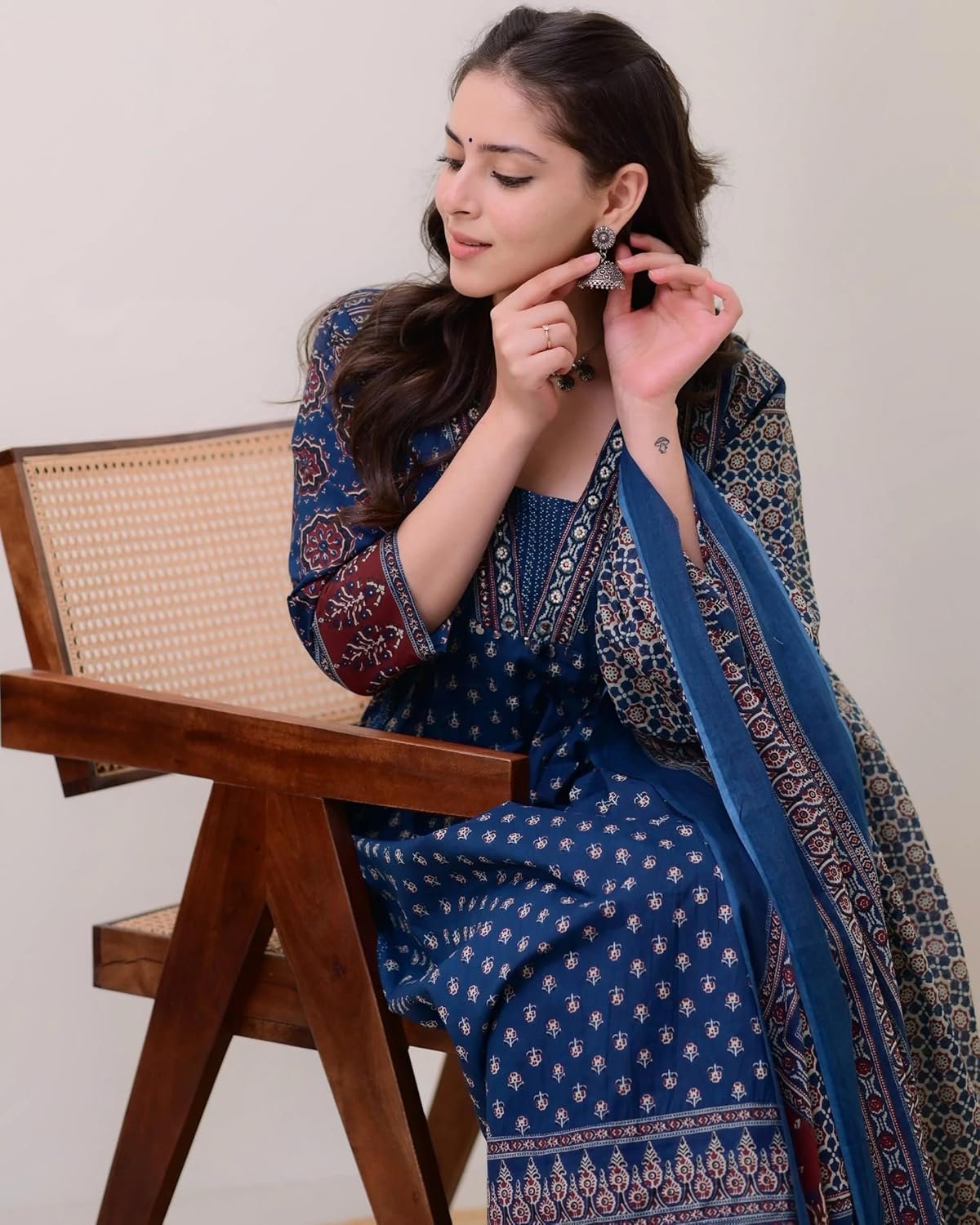 KLOSIA Women's Rayon Printed Anarkali Kurta and Pant with Dupatta Set - Image 5