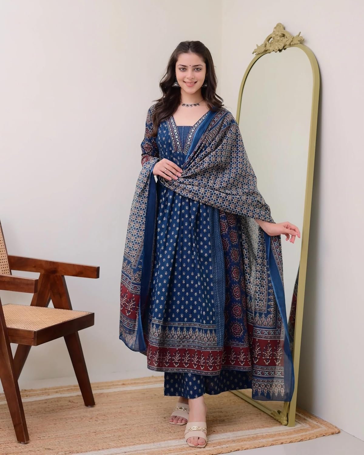 KLOSIA Women's Rayon Printed Anarkali Kurta and Pant with Dupatta Set - Image 6