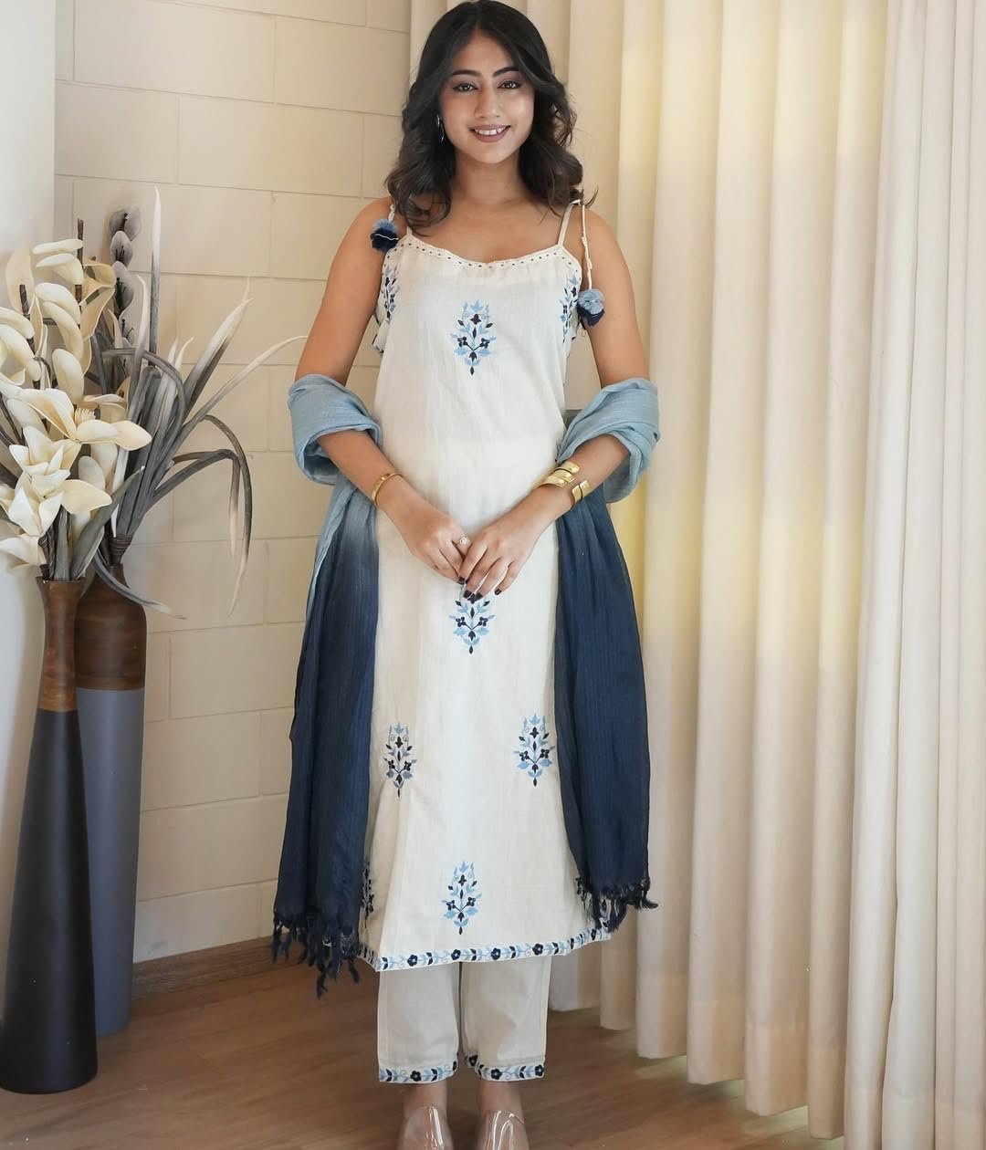Leriya Fashion Kurta Set with Dupatta for Women | Ethnic Kurti Sets for Woman Sleeveless | Round Neck Embroidery Kurta Set for Woman | Ethnic Traditional Straight Kurti Set for Daily Office Outfit - Image 2