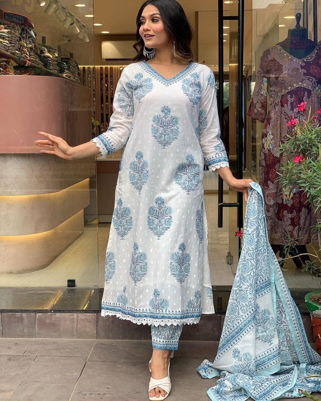 Nermosa Women Cotton Block Printed Kurta Pant With Dupatta - Image 4