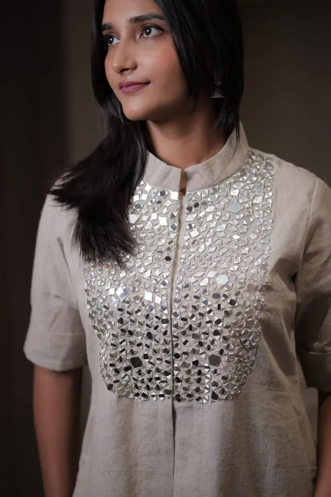 Grey beige linen kurta pant set - Image 3